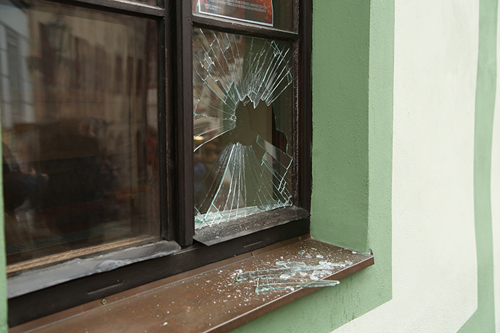 A2B Glass are able to board up broken windows while they are being repaired in South Ealing.
